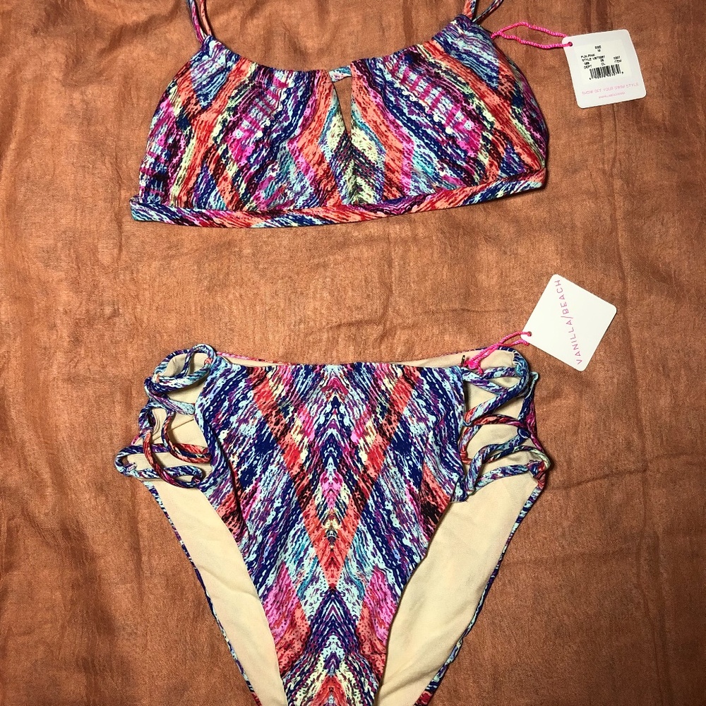 Vanilla/Beach Bikini Set NWT